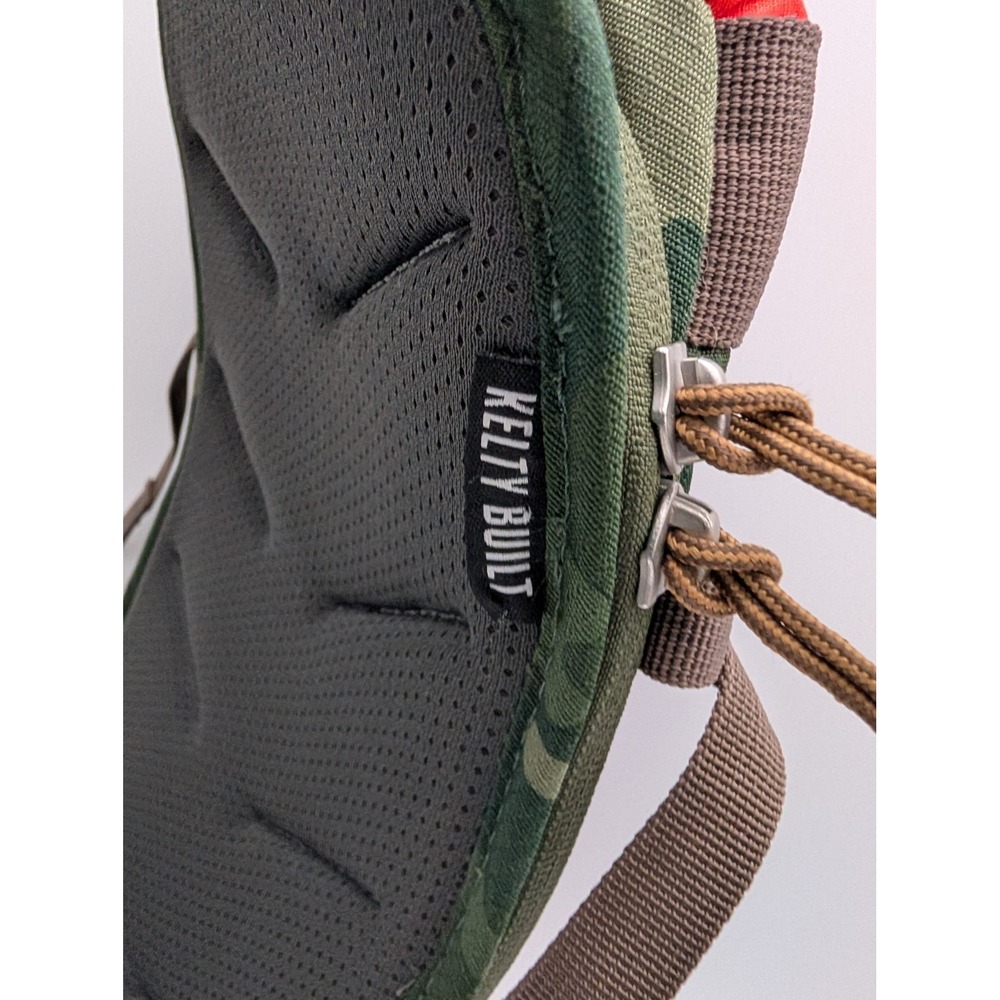 Kelty Spur Sling Bag Green Camo Crossbody Backpack 22611517GC Concealed Carry - Picture 3 of 6